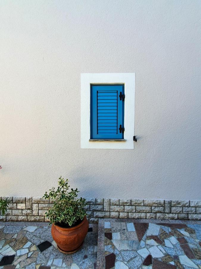 Apartments Villa Iva Ravni Exterior photo