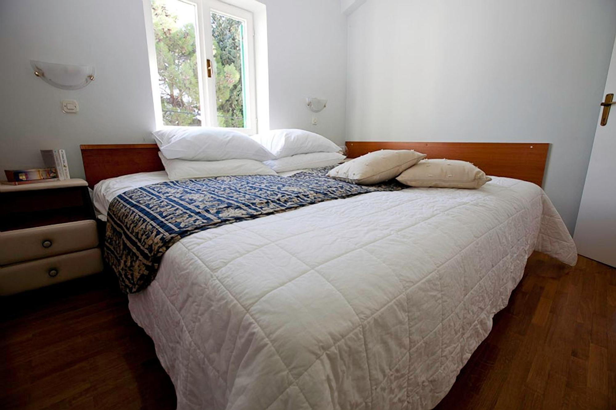 Apartments Villa Iva Ravni Room photo